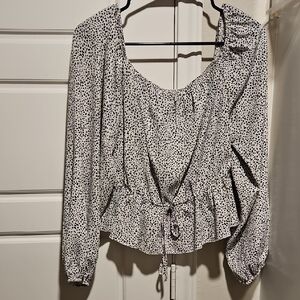 Altar'd State Black and White Speckled Blouse